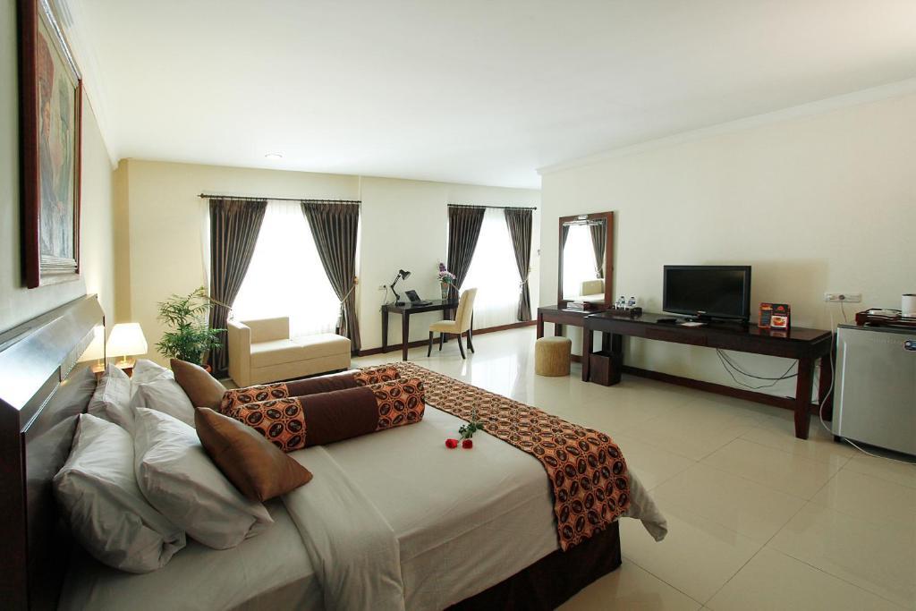 Gowongan Inn Yogyakarta Chambre photo