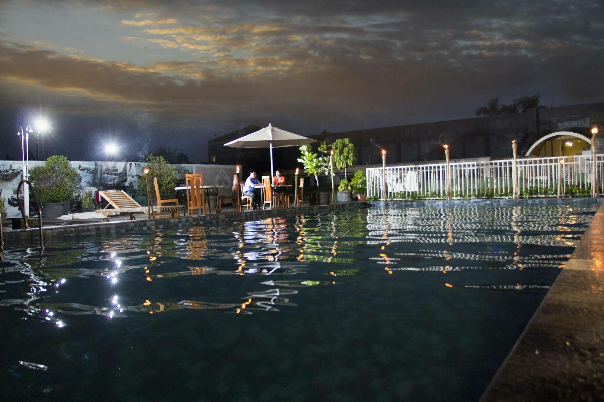 Gowongan Inn Yogyakarta Extérieur photo