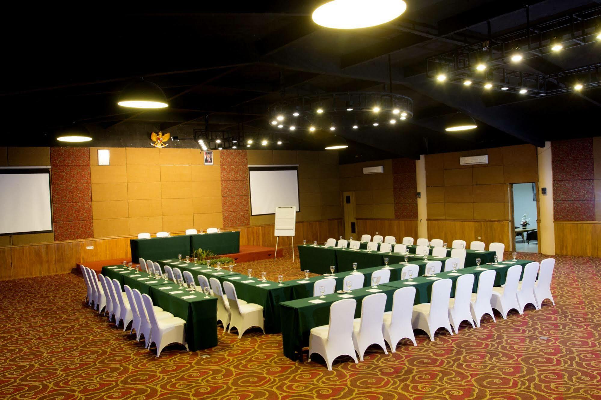 Gowongan Inn Yogyakarta Extérieur photo